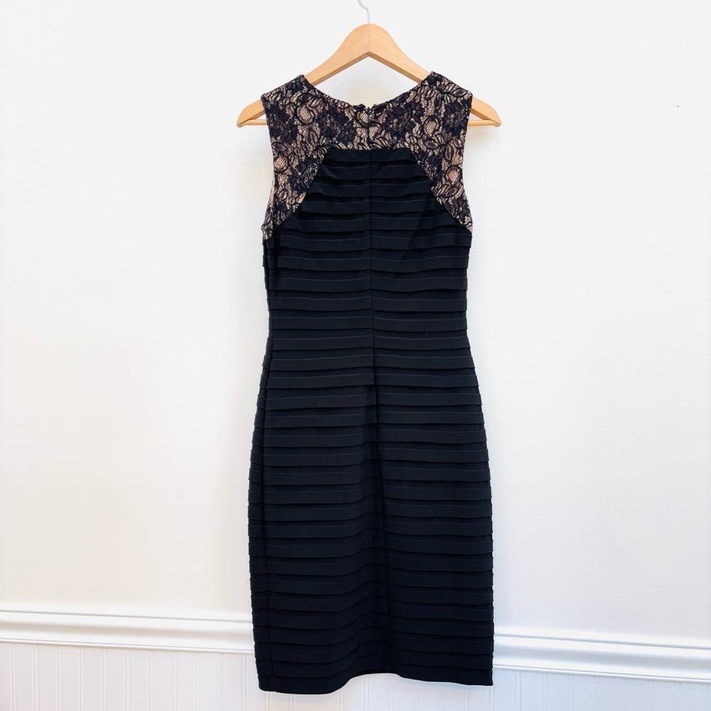 Black Saks Fifth Avenue Sleeveless Lace Pleated Sheath Cocktail Dress Black 6 - Picture 7 of 8